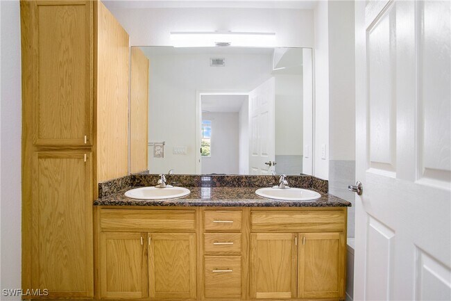 Building Photo - 7925 Preserve Cir
