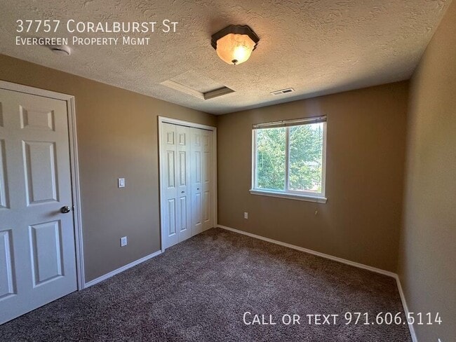 Building Photo - 37757 Coralburst St
