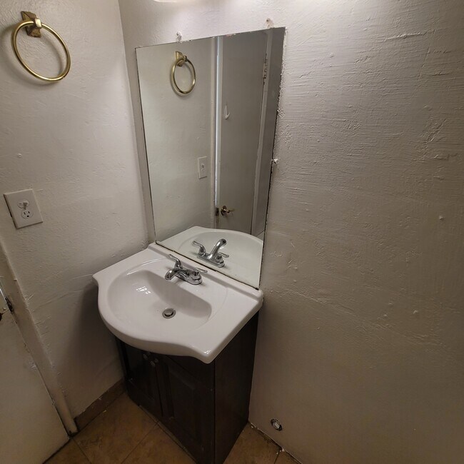 Bathroom sink - 1311 North 48th Place