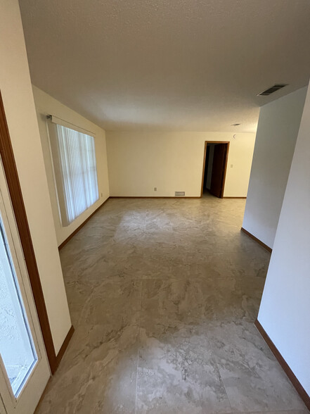 Building Photo - 1523 Elf Stone Ct