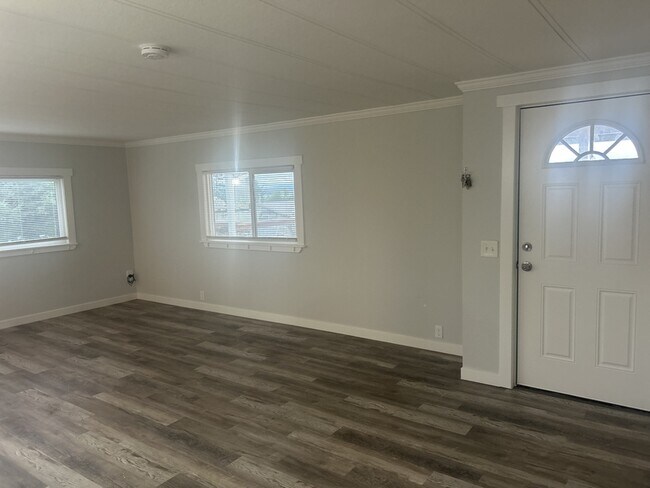 Building Photo - 8449 Moonlight Way