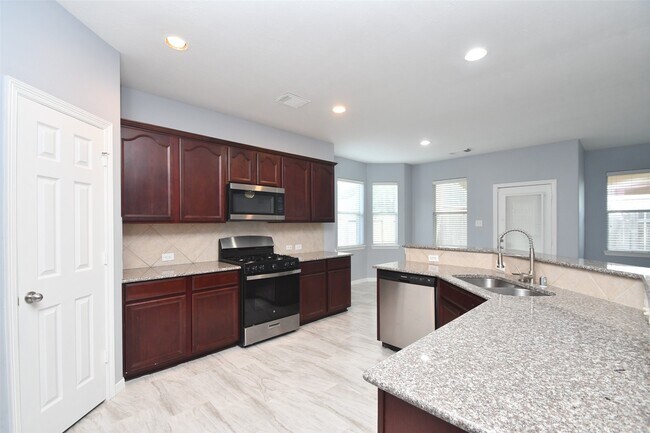 Building Photo - 3730 Rocky Ledge Ln