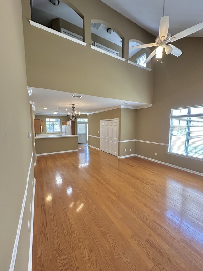 Building Photo - 2627 Spring Creek Hwy