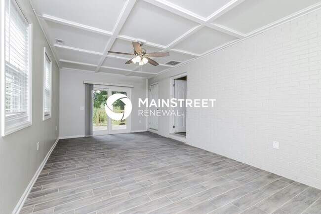 Building Photo - 3 Bedroom Pet-Friendly Home in KING, NC wi...