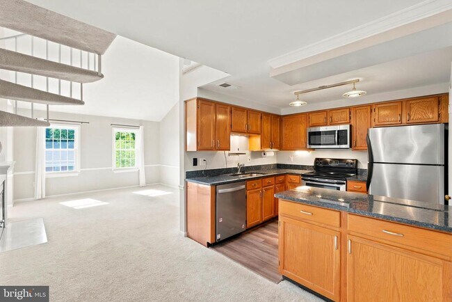 Building Photo - 12287 Wadsworth Way