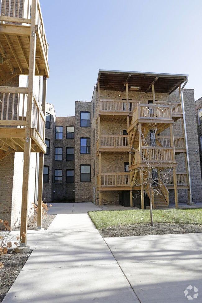 Building Photo - Winterberry Place Apartments