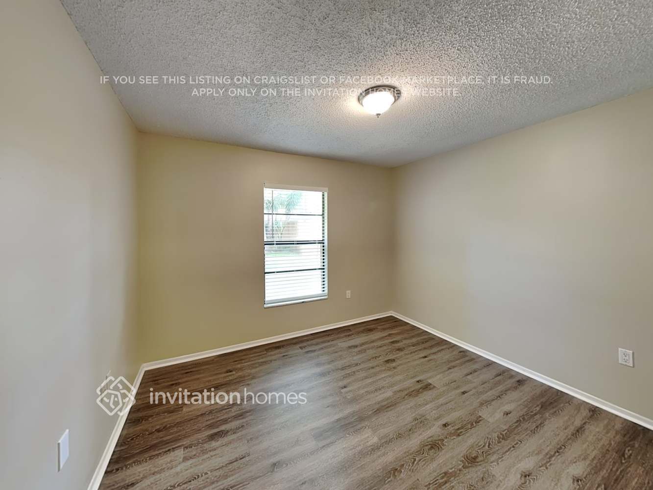 Building Photo - 888 E Timberland Trail