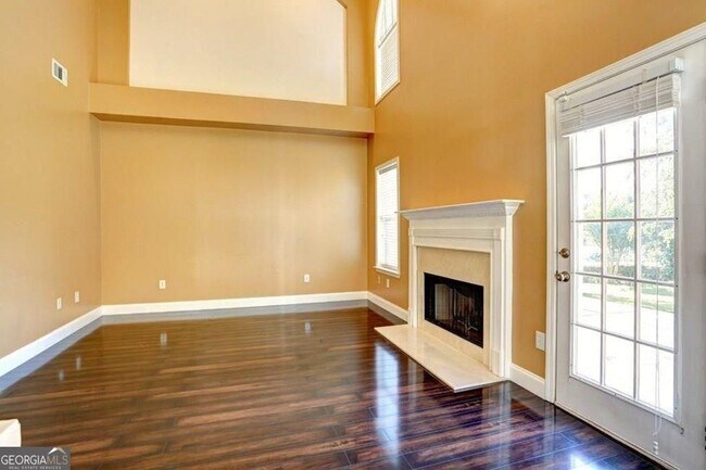 Building Photo - 3065 Brookwater Dr