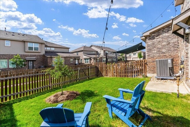 Building Photo - 17103 Crane Fly Dr