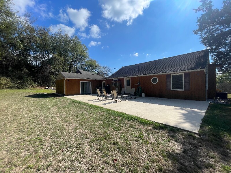 Building Photo - 7384 S Susquehanna Trail