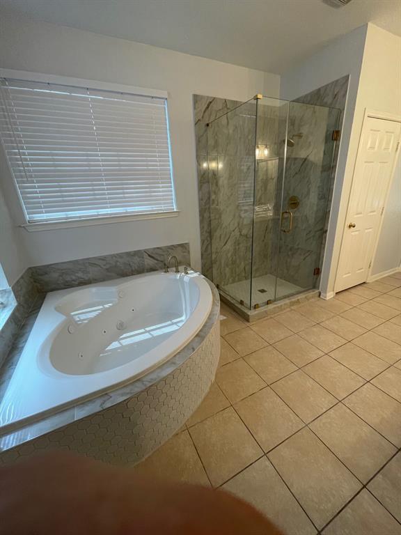Building Photo - 20736 Fawnbrook Ct