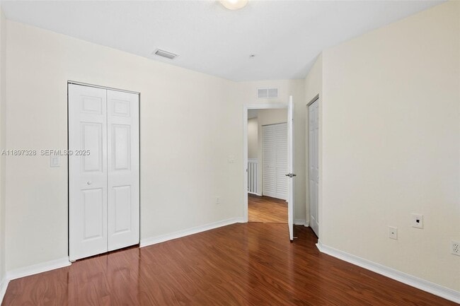 Building Photo - 12421 SW 50th Ct