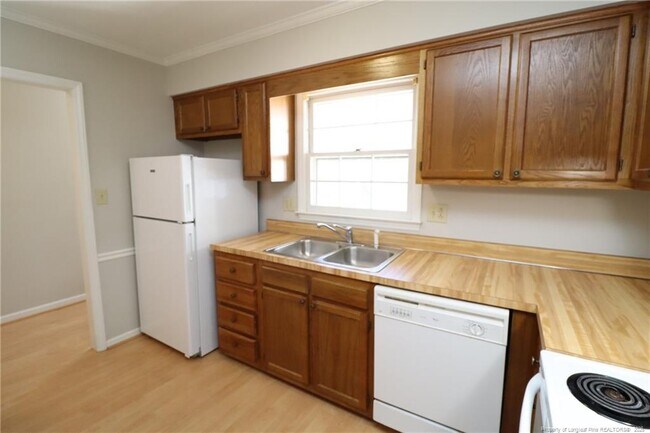 Building Photo - 7424 Penny Hill Ln