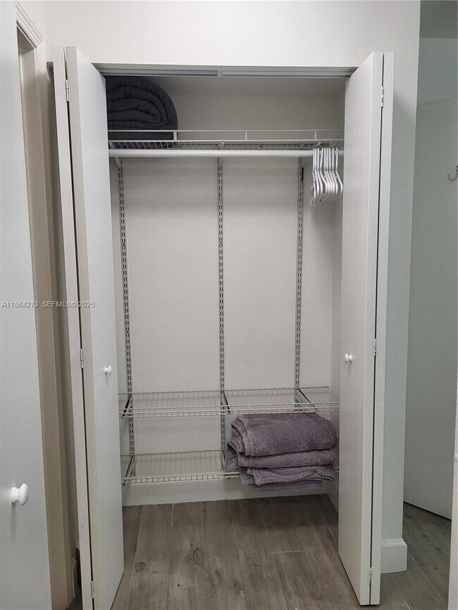 Building Photo - 4555 NW 99th Ave