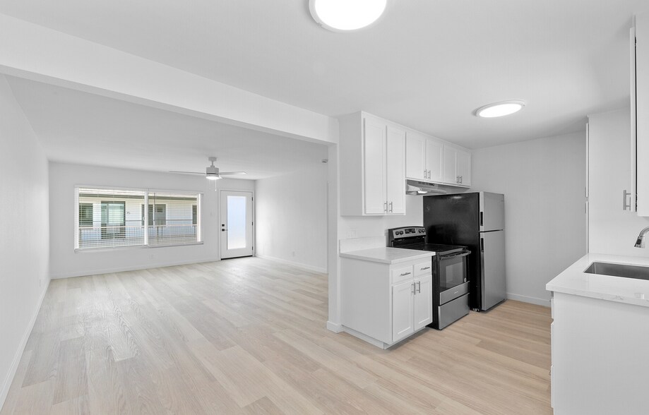 Building Photo - 14437 Telegraph Rd