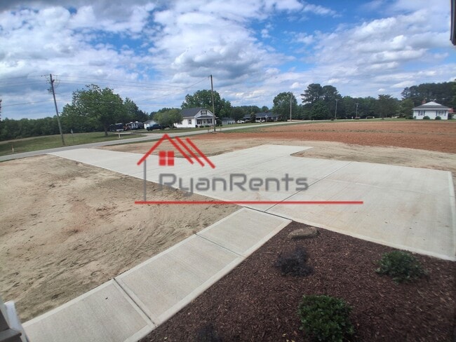 Building Photo - 4031 US 64 Alt