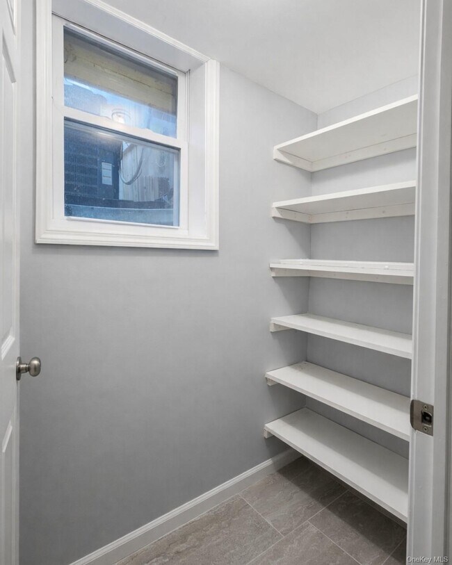 Building Photo - 39 Musket Dr