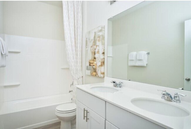 Building Photo - 152 Fiery Skipper Ln