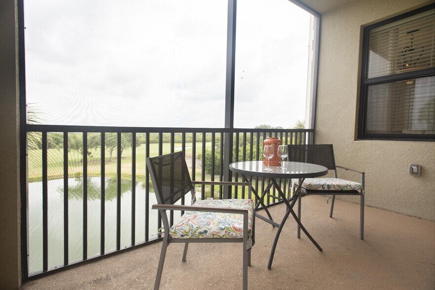 Building Photo - 7121 River Hammock Dr