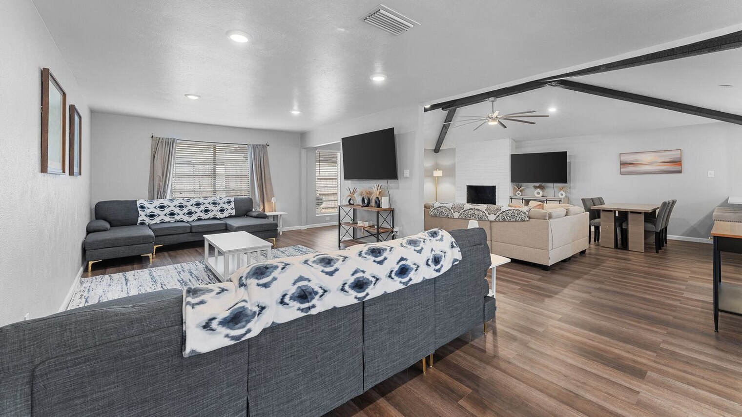 Building Photo - 6314 Senators Dr