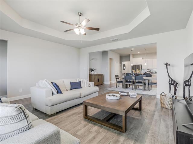 Building Photo - 2156 Knightsgate Rd