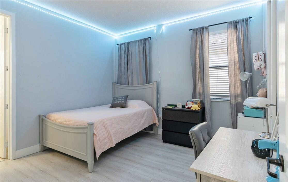 Building Photo - 9865 W 34th Ct