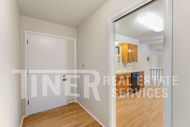Building Photo - 7304 Idle Wild Way