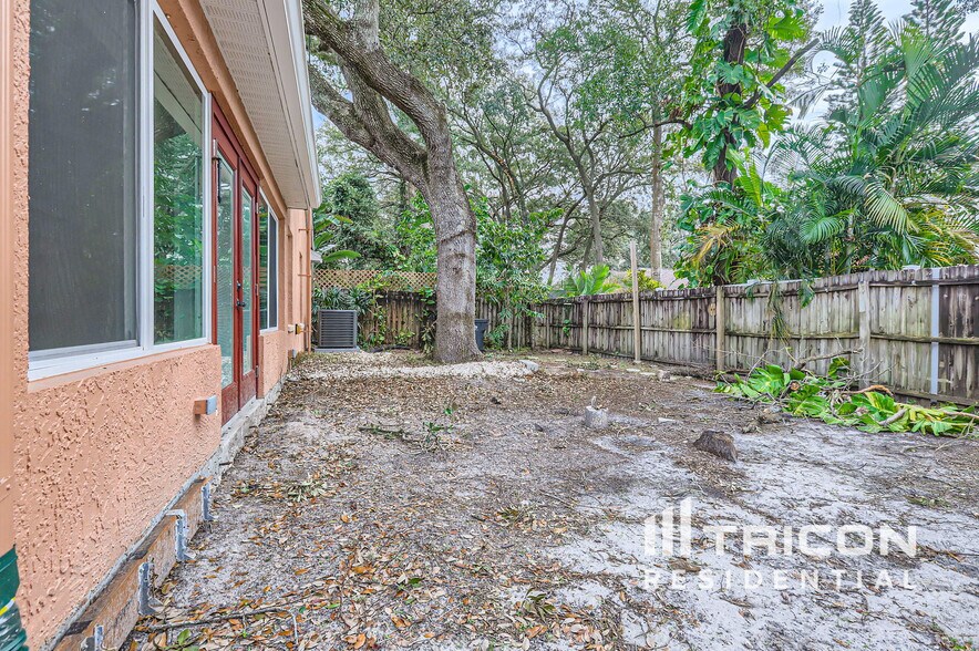 Building Photo - 4718 Whispering Wind Ave