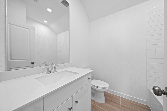 Building Photo - 29007 Great Flatland Trl