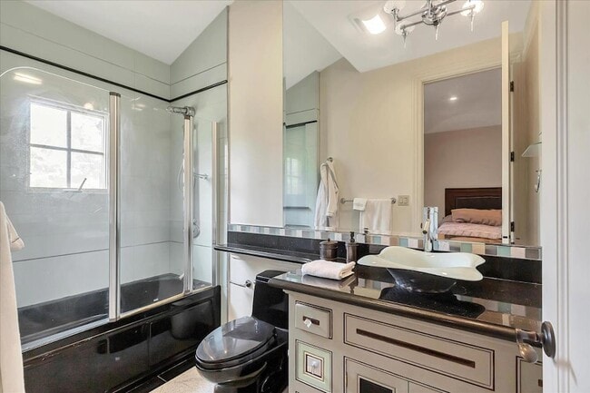 Building Photo - 15219 Sobey Rd