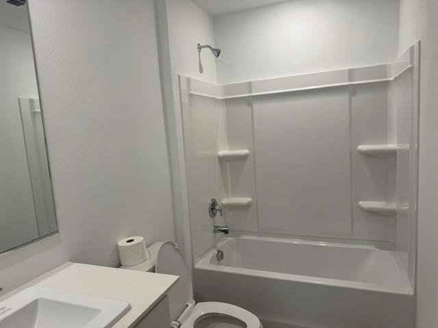 Building Photo - 7505 Fenton Pkwy