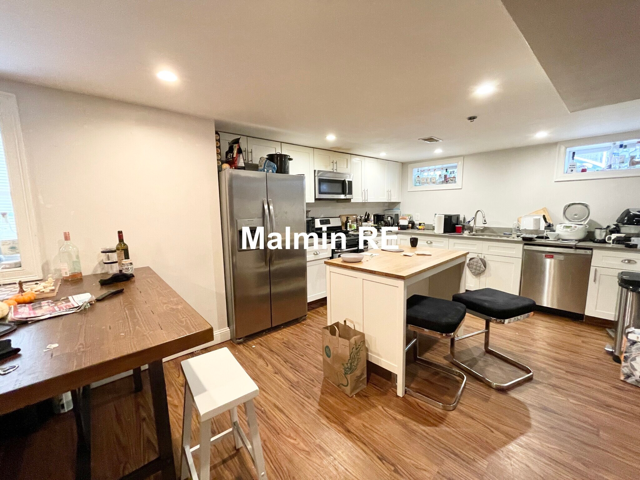 Building Photo - 998 Tremont St