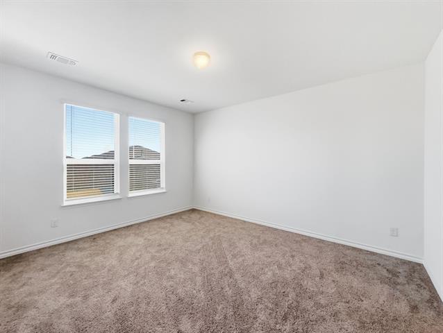 Building Photo - 663 Saxony Dr