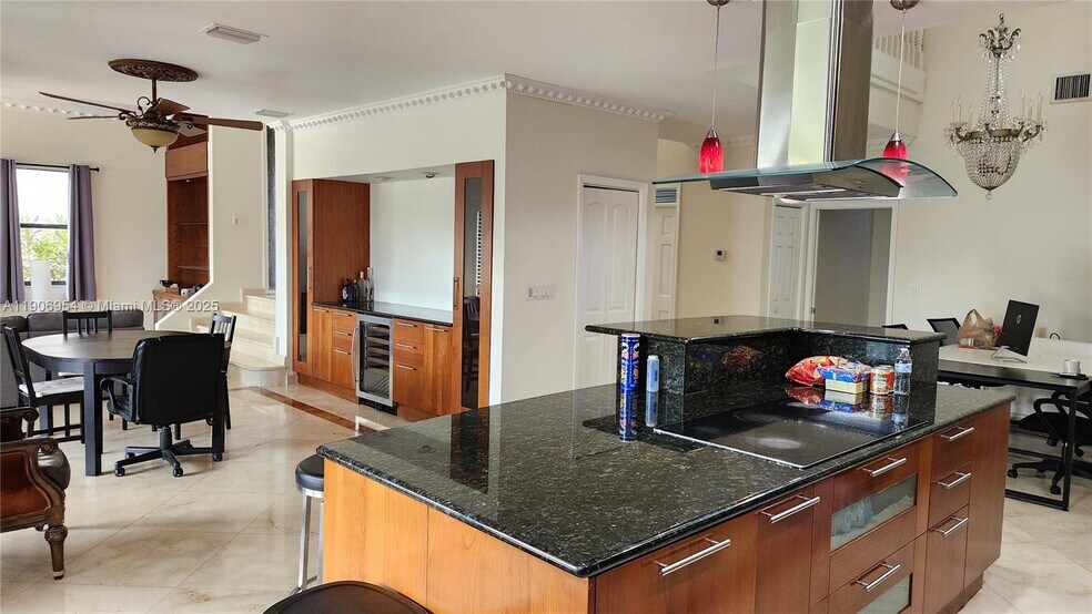 Building Photo - 718 Deer Creek Via Verona