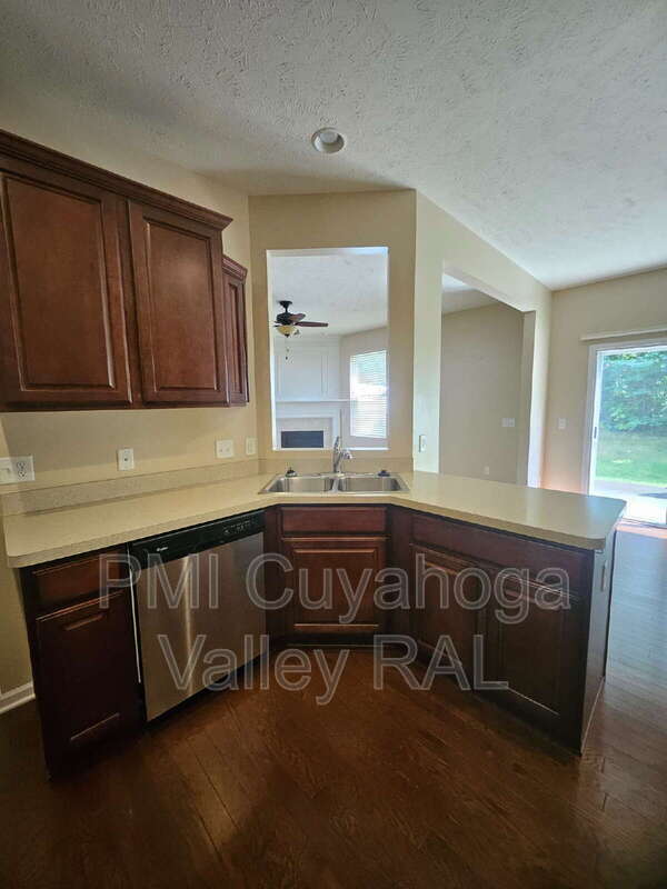 Building Photo - 4046 Gardiner Run
