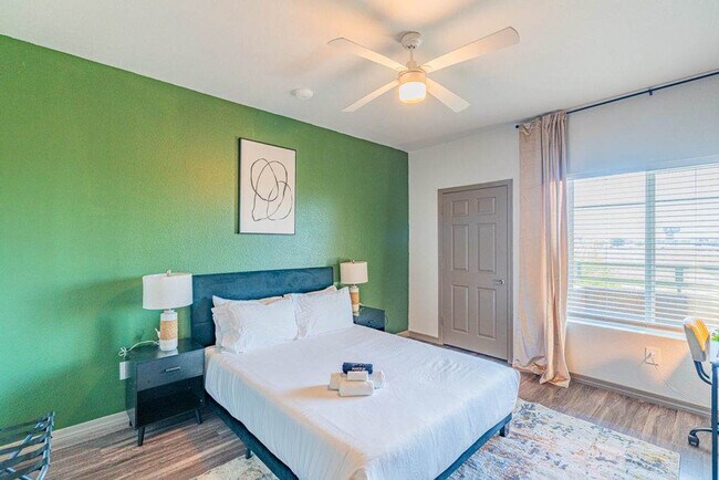 Building Photo - 9600 W Georgia Ave