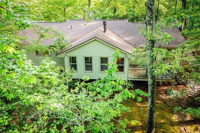 Building Photo - 1499 Stonington Ct