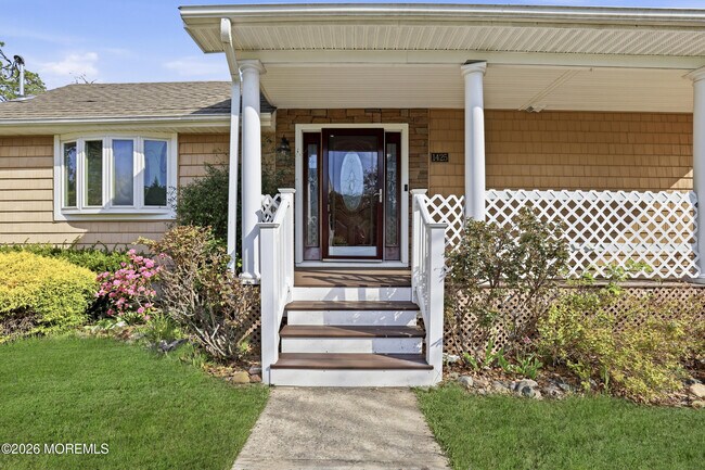 Building Photo - 1425 Amsterdam Ave