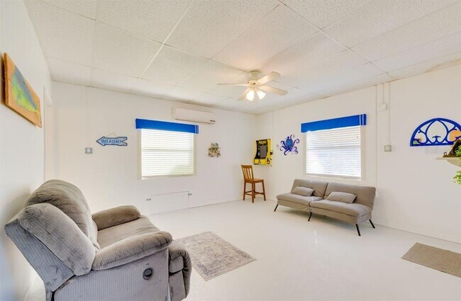 Building Photo - 7213 Tropical Dr