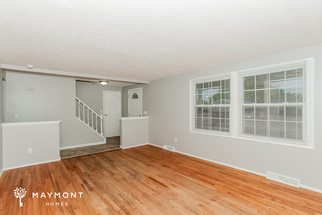 Building Photo - 4392 Glenhaven Rd