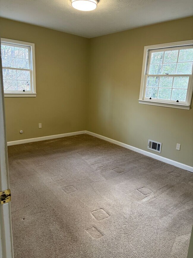 Building Photo - Douglasville