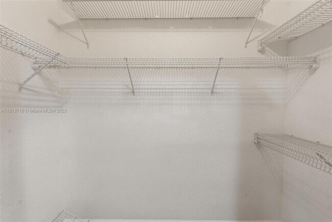 Building Photo - 2649 Center Ct Dr