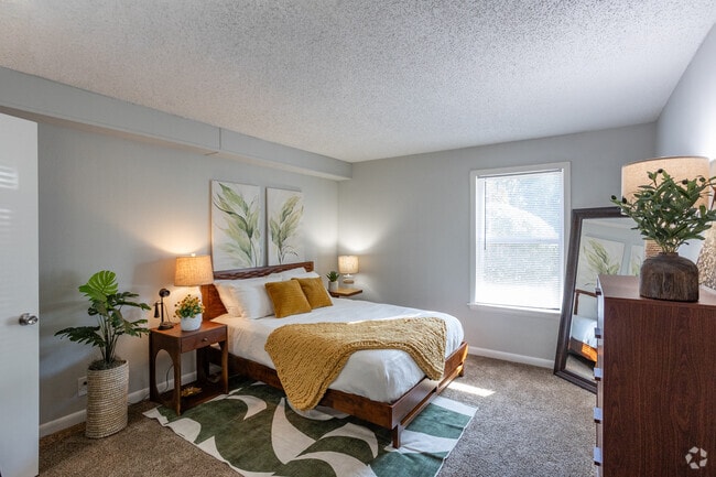 Interior Photo - Summerfield Place