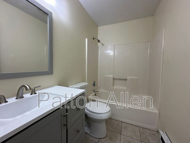 Building Photo - 74 Buffalo St