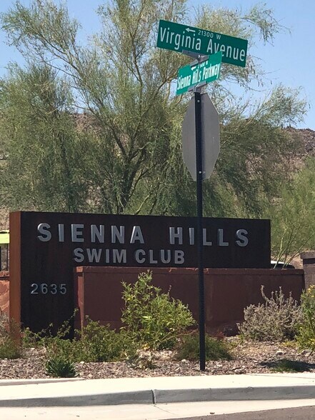 FREE access to pool, spa, gym, &amp; community room for celebrations. - 2185 S 237th Dr