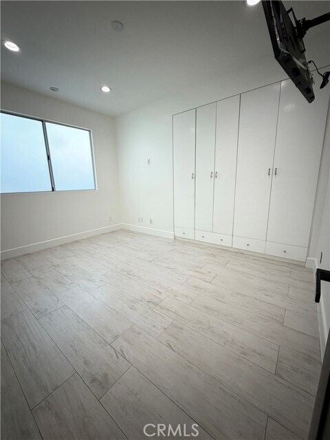Building Photo - 7067 Middlesbury Ridge Cir