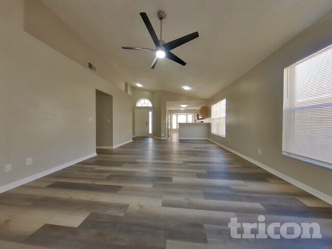 Building Photo - 647 Whitetail Loop