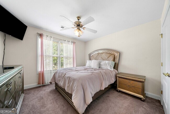 Building Photo - 209 Braemar Ct