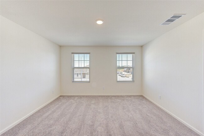 Building Photo - 10207 Purple Daphne Ln