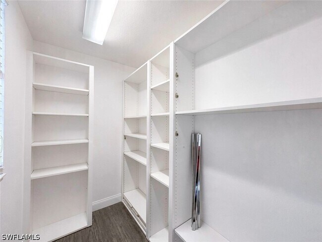 Building Photo - 28667 Alessandria Cir